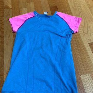 Ivivva Tee Shirt
